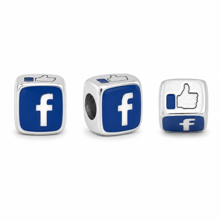 Berloque Facebook em Prata 925