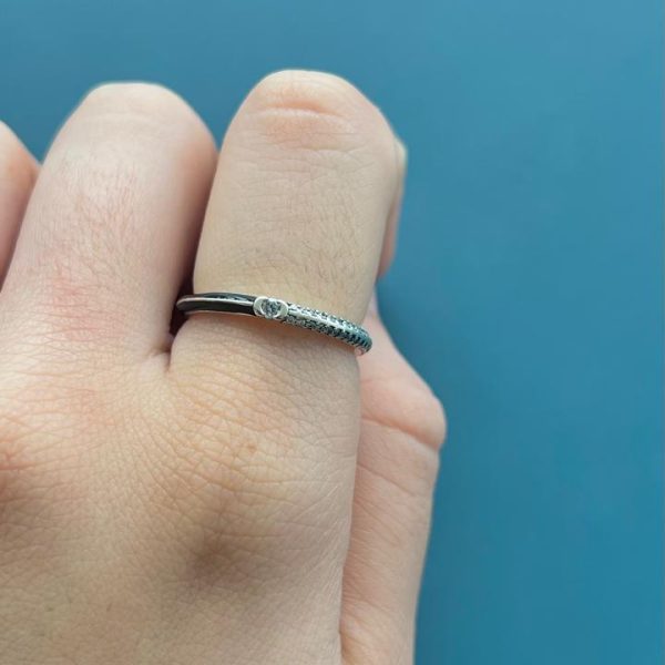 ANEL CRAVEJADO / INSPIRAÇÃO PANDORA - PRATA 925