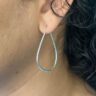 15299053306-whatsapp-image-2024-09-05-at-09-19-44-1.jpeg Argola Gota Torcida- Prata 925