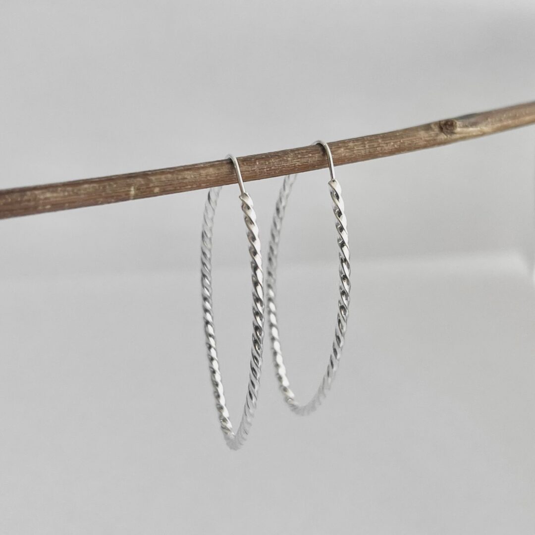 15299114911-whatsapp-image-2024-09-05-at-09-41-12.jpeg ARGOLA OVAL - PRATA 925