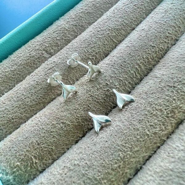 BRINCO RABO DE BALEIA - PRATA 925