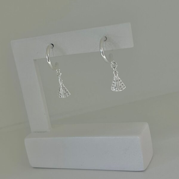 ARGOLINHA COM PINGENTE NOSSA SENHORA - PRATA 925