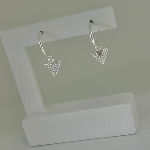 ARGOLINHA COM PINGENTE TRIÂNGULO - PRATA 925