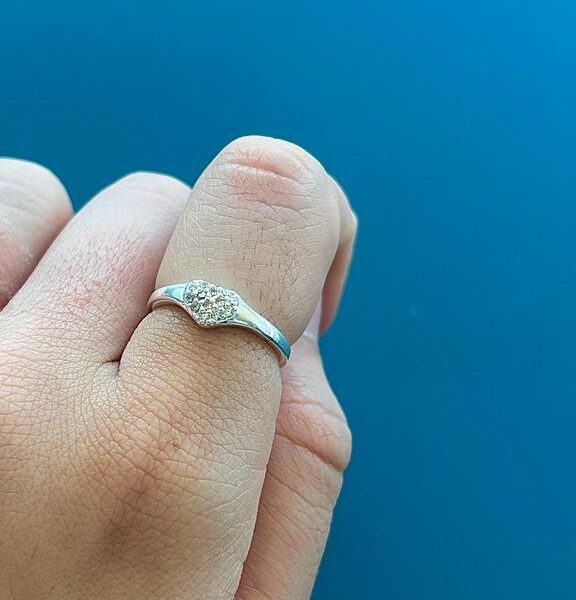 ANEL CORAÇÃO CRAVEJADO - PRATA 925