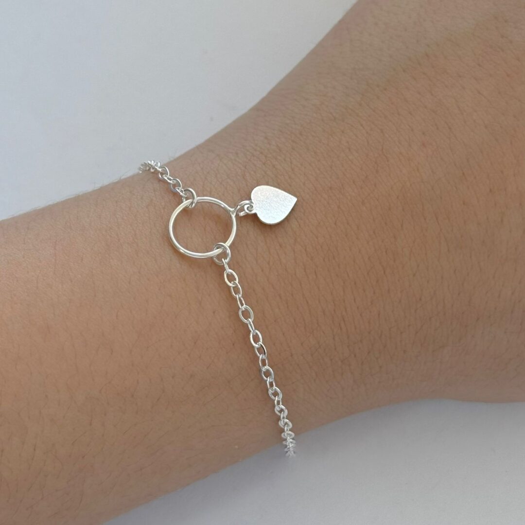 15320475454-whatsapp-image-2025-01-20-at-09-36-21.jpeg PULSEIRA CORAÇÃO - PRATA 925