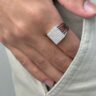 15322148881-whatsapp-image-2025-01-15-at-16-08-01.jpeg ANEL MASCULINO / CRAVEJADO - PRATA BALI 925