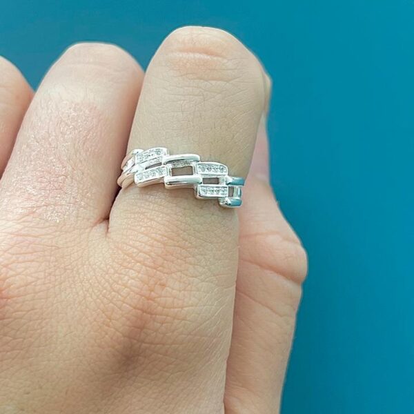 ANEL CORRENTE CRAVEJADO - PRATA 925