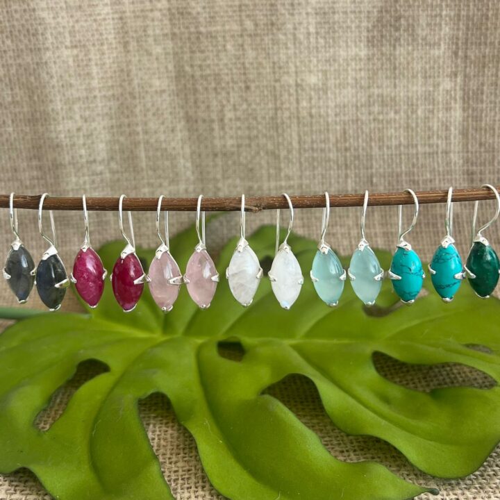 BRINCO GANCHO / PEDRA NATURAL - PRATA BALI 925
