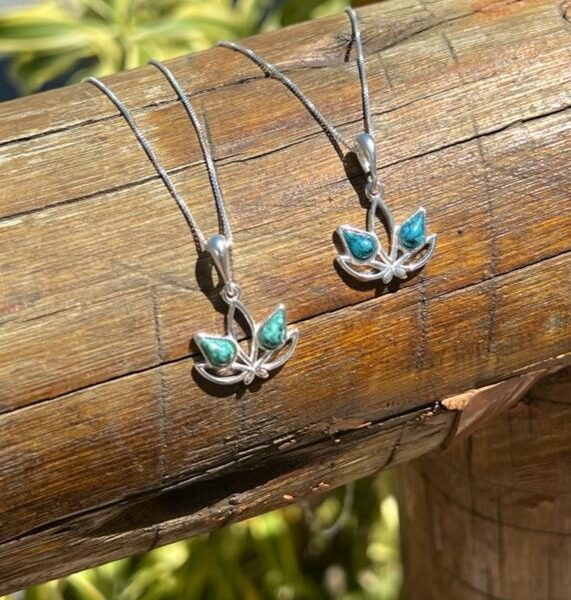 COLAR FLOR DE LÓTUS / TURQUESA - PRATA 925