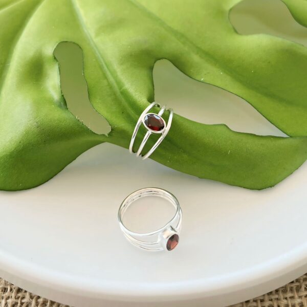 ANEL 3 FIOS OVAL / PEDRAS NATURAIS - PRATA BALI 925 - Rubi, 13