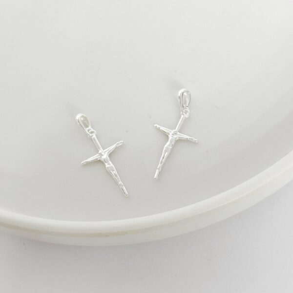 PINGENTE CRUCIFIXO JESUS - PRATA 925