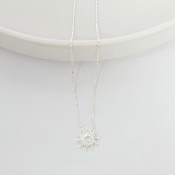 COLAR SOL COM ZIRCÔNIA CRISTAL - PRATA 925