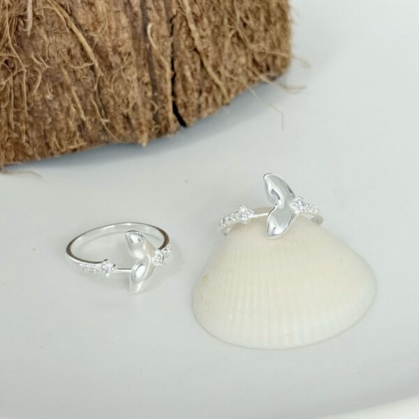 ANEL RABO DE BALEIA COM ZIRCÔNIAS - PRATA 925 - 20