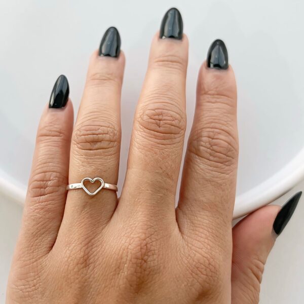 ANEL FALANGE CORAÇÃO VAZADO - PRATA 925 - 8