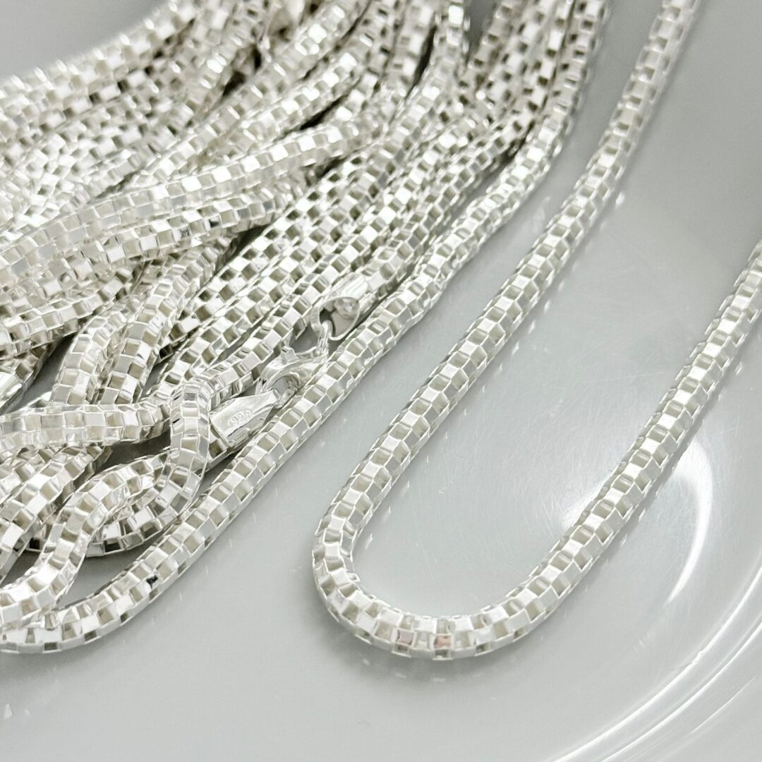 15358253524-whatsapp-image-2025-06-27-at-13-12-50-2.jpeg COLAR FIO PIPOCA / 45 CM - PRATA 925