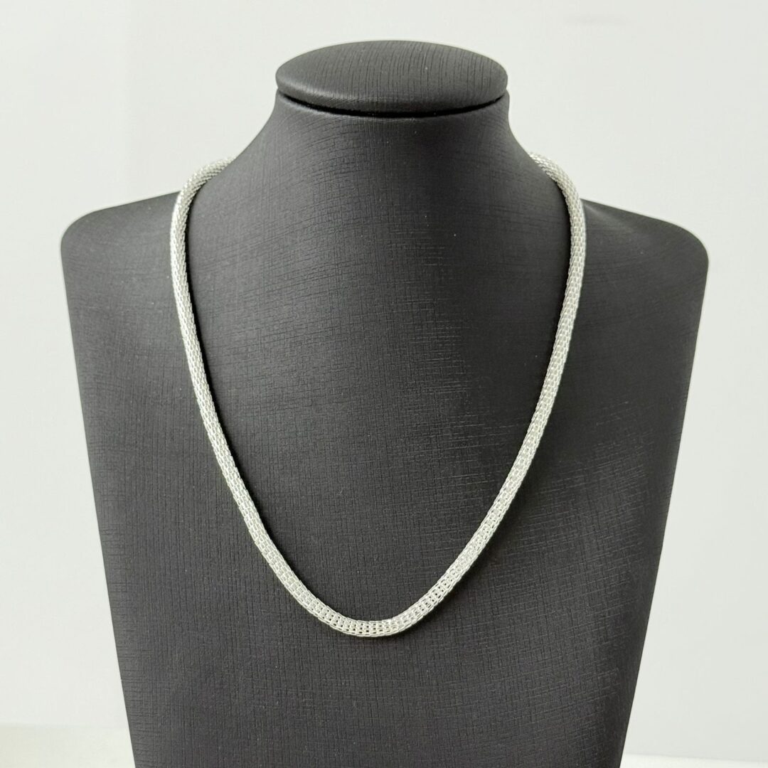 15358259899-whatsapp-image-2025-06-27-at-13-31-36-1.jpeg COLAR FIO PIPOCA / 45 CM - PRATA 925