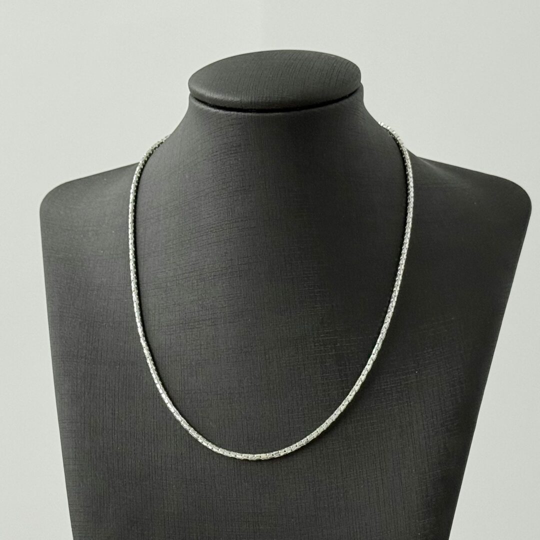15358302557-whatsapp-image-2025-06-27-at-15-24-19-1.jpeg COLAR FIO PIPOCA / 40 CM - PRATA 925