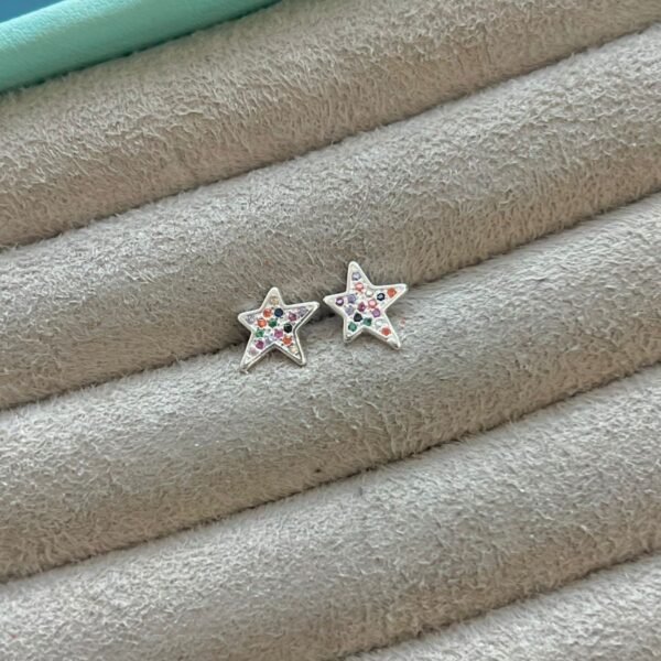 BRINCO ESTRELA COLORIDA - PRATA 925