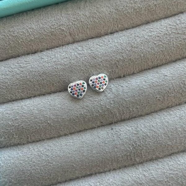 BRINCO CORAÇÃO COLORIDO - PRATA 925