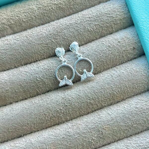 BRINCO RABO DE BALEIA - PRATA 925