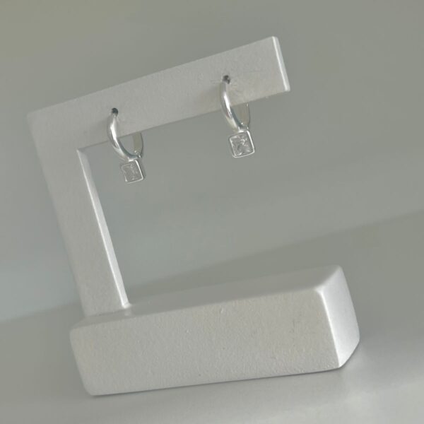 ARGOLINHA COM ZIRCÔNIA - PRATA 925