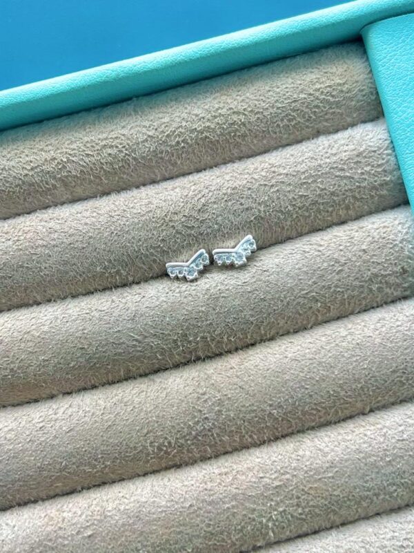 BRINCO COM ZIRCÔNIA - PRATA 925