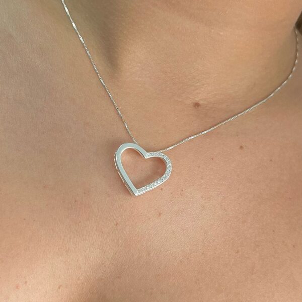 COLAR CORAÇÃO CRAVEJADO - PRATA 925