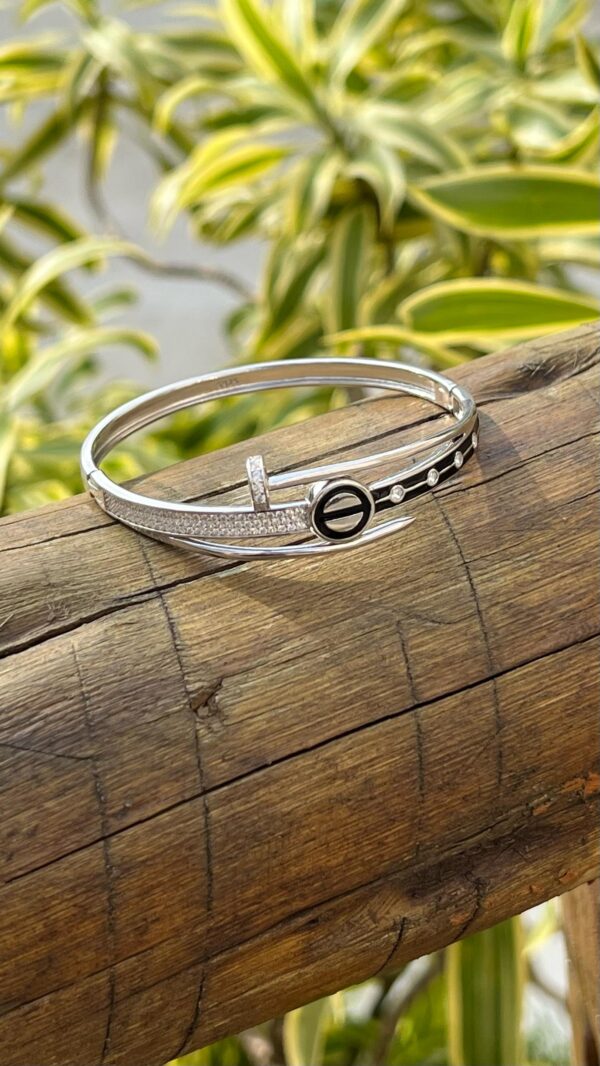 BRACELETE INSPIRAÇÃO CARTIER - PRATA 925