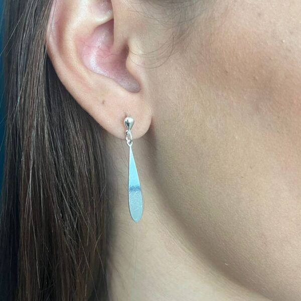 BRINCO GOTA CORTE A LASER - PRATA 925