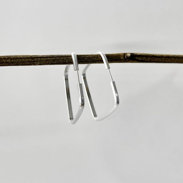 ARGOLA QUADRADA - PRATA 925