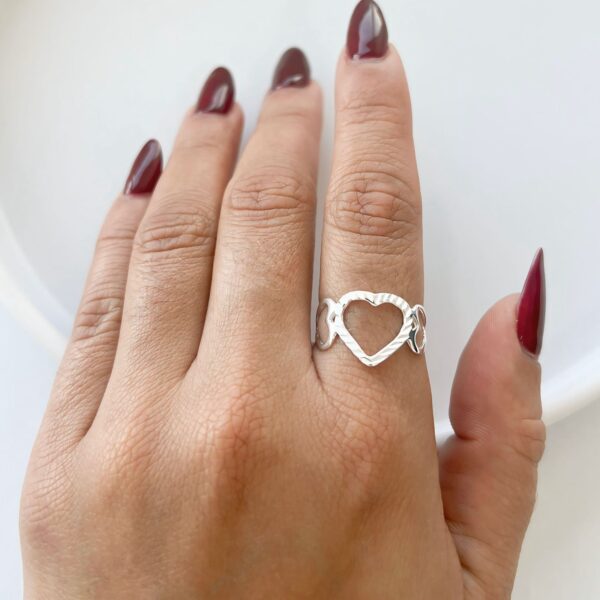 ANEL CORAÇÕES VAZADOS - PRATA 925 - 21