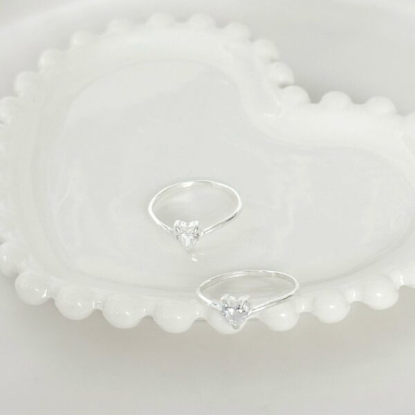 ANEL CORAÇÃO COM ZIRCÔNIA - PRATA 925 - 25