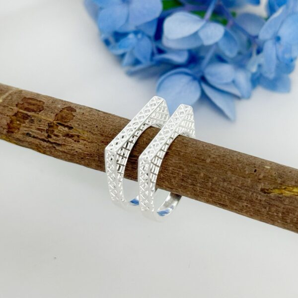 ANEL QUADRADO / RENDA ITALIANA - PRATA 925 - 18