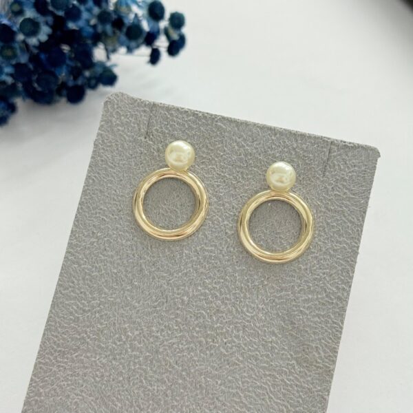 BRINCO PÉROLA CÍRCULO - FOLHEADO OURO OURO 18K