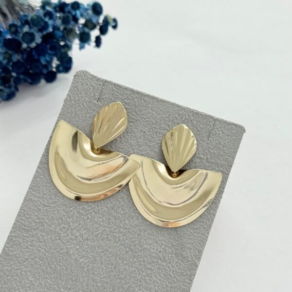 BRINCO LEQUE - FOLHEADO OURO 18K