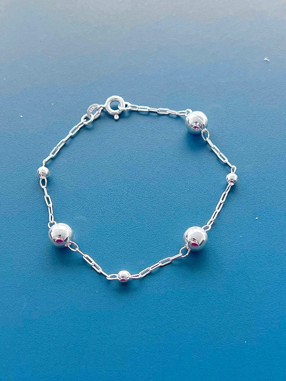 PULSEIRA BOLINHAS - PRATA 925