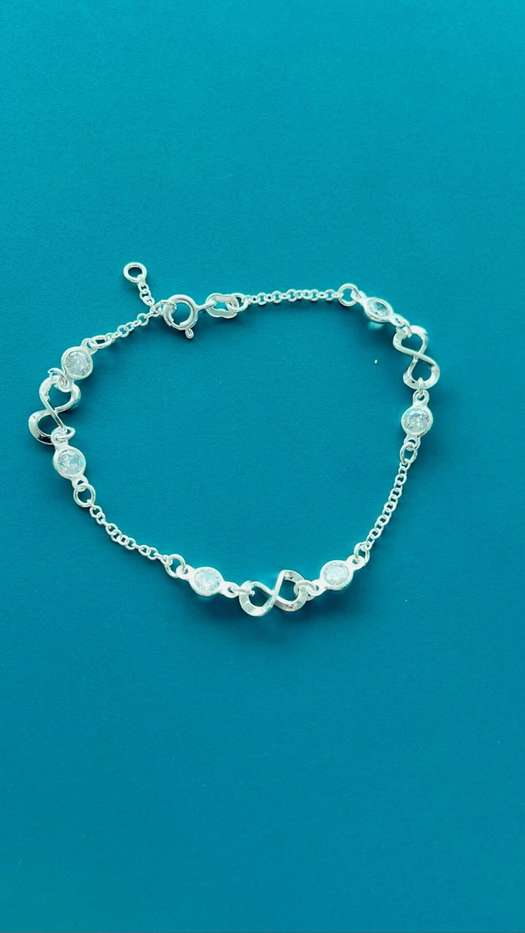 15252706829-whatsapp-image-2024-02-20-at-09-39-06.jpeg PULSEIRA INFINITO - PRATA 925