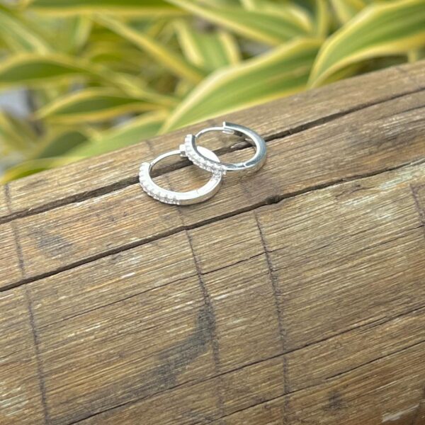 ARGOLA  CRAVEJADA / INSPIRAÇÃO PANDORA - PRATA 925