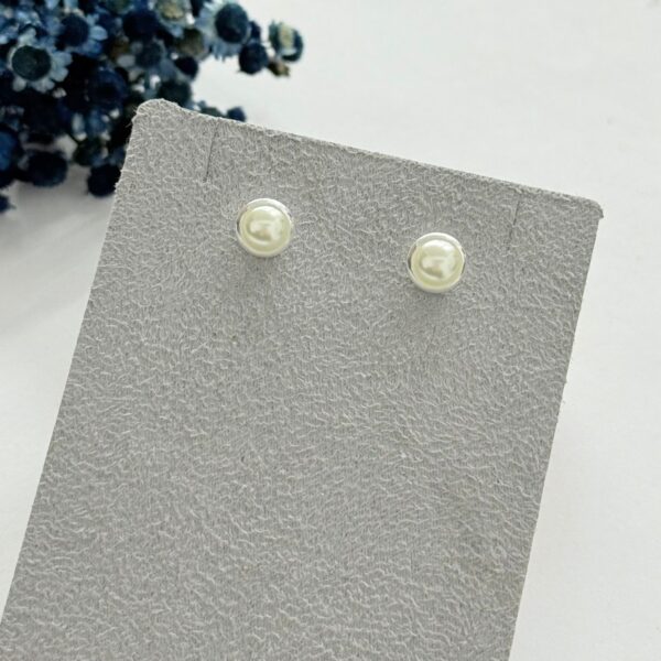 BRINCO PÉROLA EMBUTIDA - PRATA 925 - G