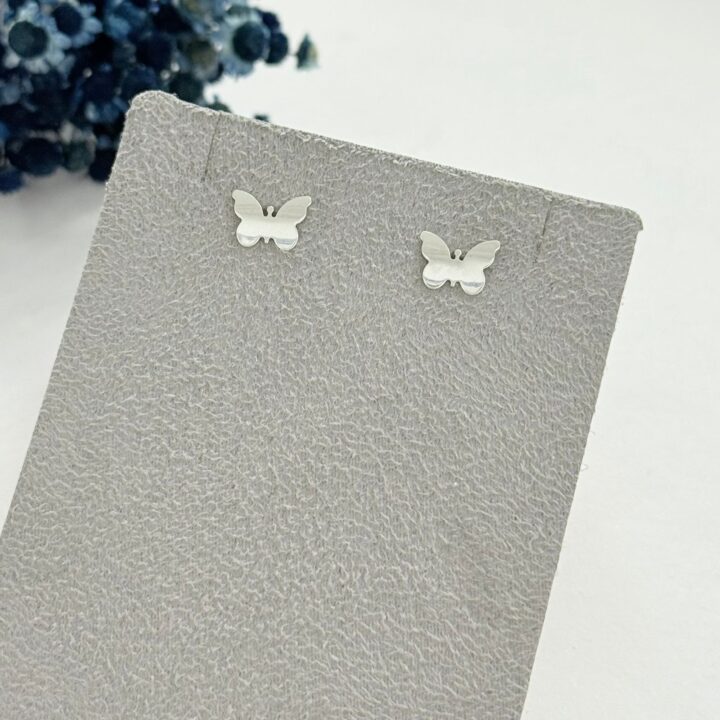 15366574895-whatsapp-image-2025-08-01-at-08-50-44.jpeg BRINCO BORBOLETA - PRATA 925