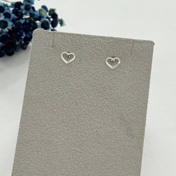 BRINCO CORAÇÃO VAZADO - PRATA 925