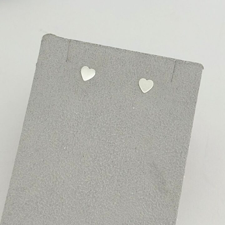 15369993970-whatsapp-image-2025-08-19-at-12-18-42-2.jpeg BRINCO CORAÇÃO CORTE A LASER - PRATA 925