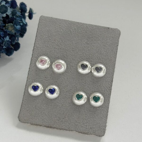 BRINCO CORAÇÃO COLORIDO - PRATA 925