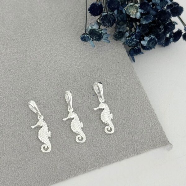 PINGENTE CAVALO MARINHO