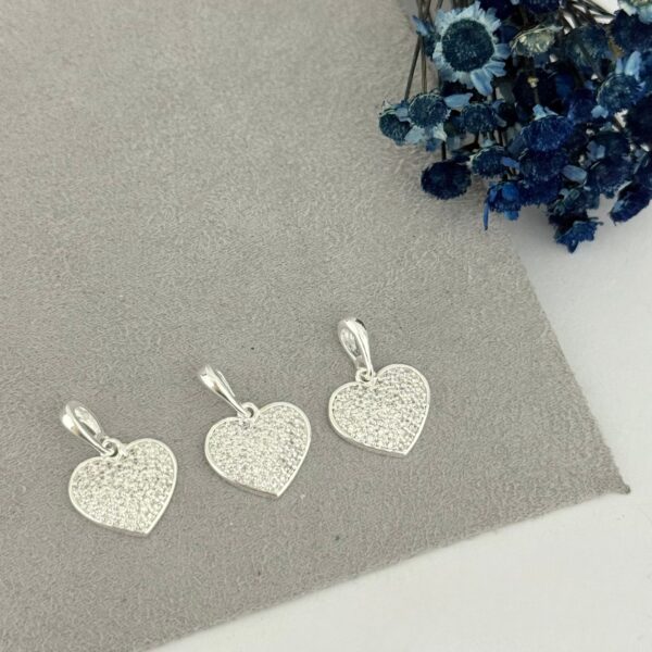 PINGENTE CORAÇÃO CRAVEJADO - PRATA 925