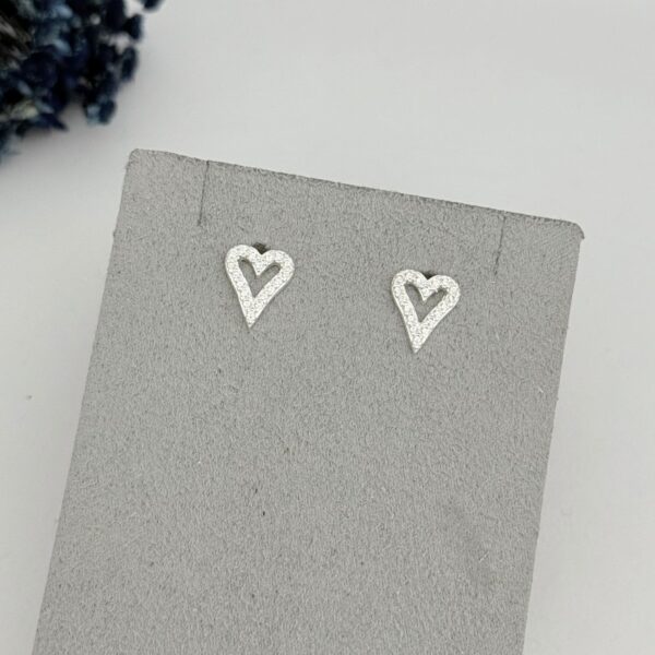 BRINCO CORAÇÃO VAZADO - PRATA 925