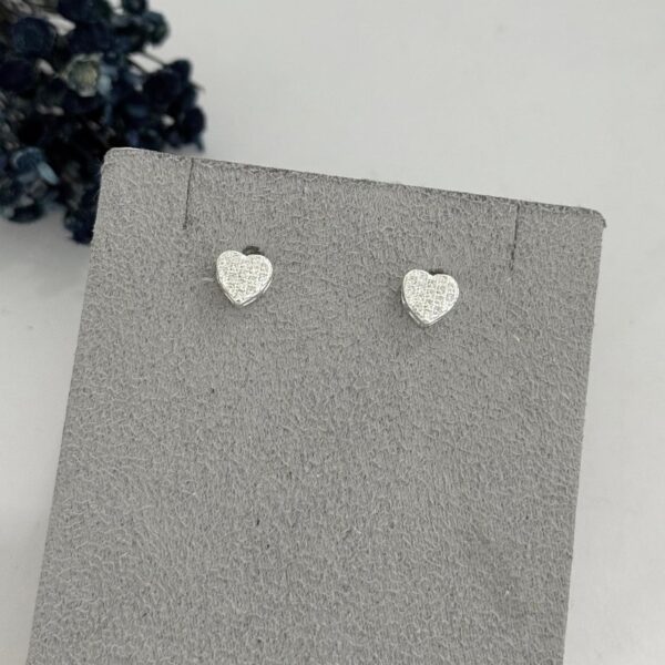 BRINCO CORAÇÃO CRAVEJADO - PRATA 925