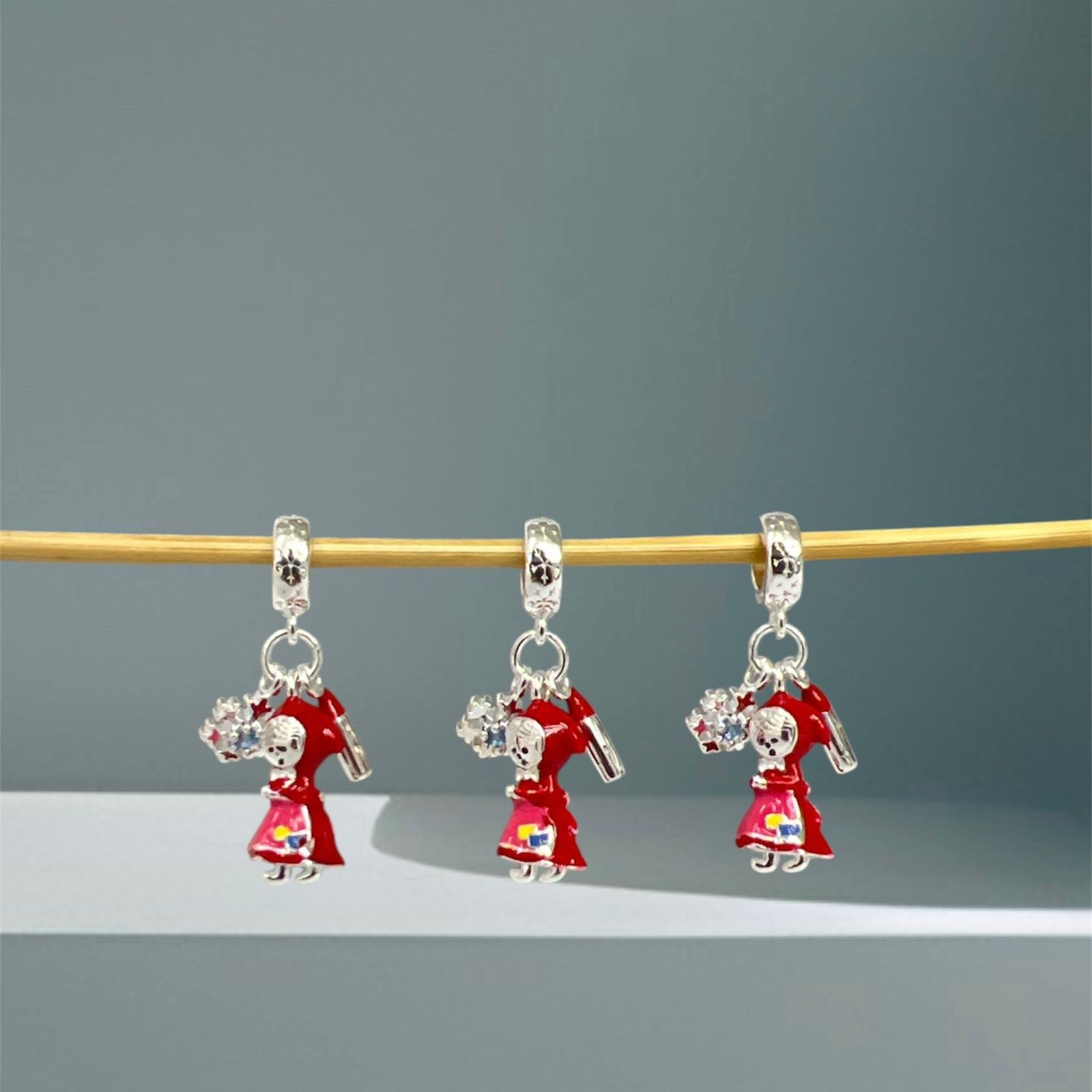 BERLOQUE A MENINA DOS FÓSFOROS - PRATA 925