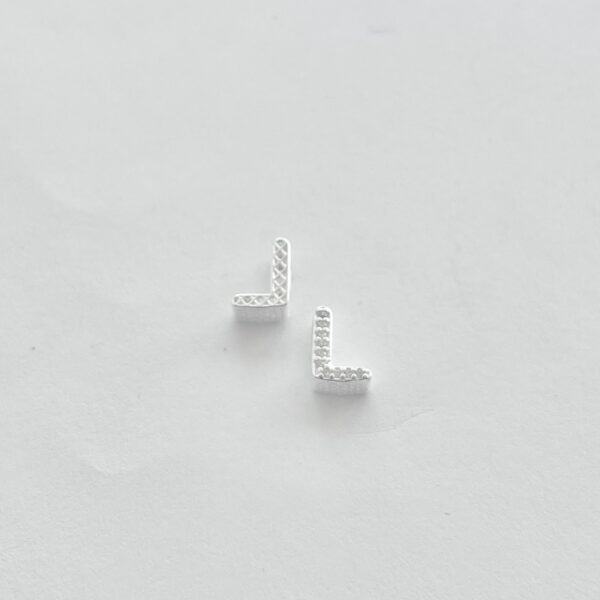 PINGENTE LETRA CRAVEJADA - PRATA 925 - L