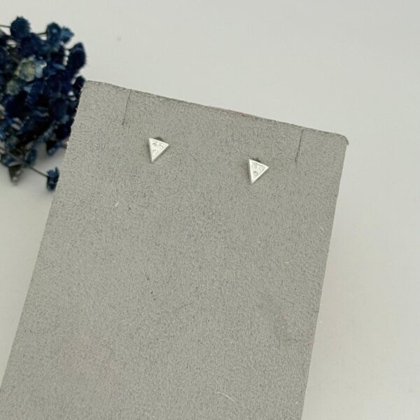 BRINCO TRIÂNGULO - PRATA 925 - M